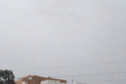 Fuerte tomba de agua caída en Almería.