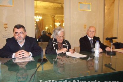 Presentación del libro titulado Historia de la Pediatría en Almería en memoria a Don Juan López Muñoz.