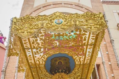 Afloraron los sentimientos a la Señora de Los Ángeles. Fotos: Juan Sánchez