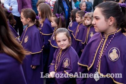 Procesión de la Hermandad de Nuestro Padre Jesús de la Salud y Pasión en su Tercera Caída y María Santísima de los Desamparados en el 