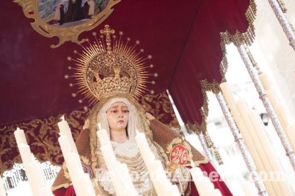 Procesión de la Hermandad de Nuestro Padre Jesús de la Salud y Pasión en su Tercera Caída y María Santísima de los Desamparados en el 