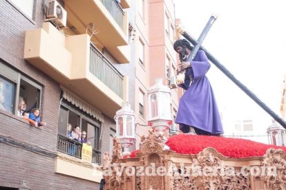 Procesión de la Hermandad Sacramental de Nuestra Señora del Carmen, Nuestro Padre Jesús del Gran Poder y María Santísima del Mayor Dolo