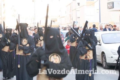 Procesión de la Hermandad Sacramental de Nuestra Señora del Carmen, Nuestro Padre Jesús del Gran Poder y María Santísima del Mayor Dolo