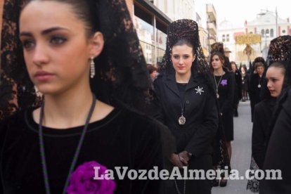 Procesión de la Hermandad y Cofradía de Nazarenos de Nuestro Padre Jesús de la Sentencia y María Santísima de la Esperanza Macarena en