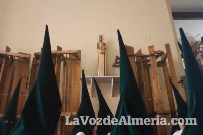 Procesión de la Hermandad y Cofradía de Nazarenos de Nuestro Padre Jesús de la Sentencia y María Santísima de la Esperanza Macarena en