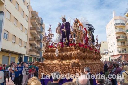 Procesión de la Hermandad y Cofradía de Nazarenos de Nuestro Padre Jesús de la Sentencia y María Santísima de la Esperanza Macarena en