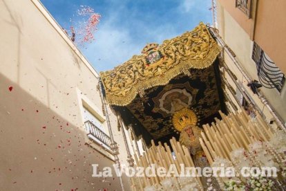 Procesión de la Hermandad y Cofradía de Nazarenos de Nuestro Padre Jesús de la Sentencia y María Santísima de la Esperanza Macarena en