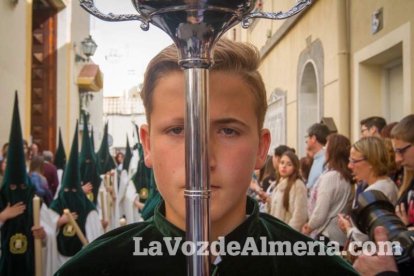 Procesión de la Hermandad y Cofradía de Nazarenos de Nuestro Padre Jesús de la Sentencia y María Santísima de la Esperanza Macarena en