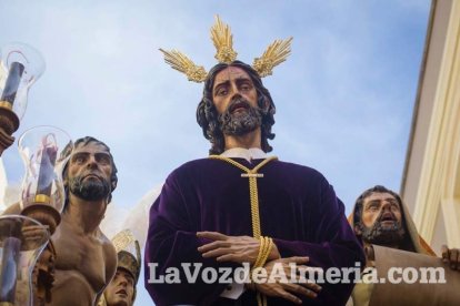Procesión de la Hermandad y Cofradía de Nazarenos de Nuestro Padre Jesús de la Sentencia y María Santísima de la Esperanza Macarena en