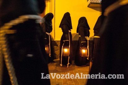 Procesión de la Hermandad Juvenil del Santo Cristo del Perdón Vía-Crucis Penitencial de Silencio. Martes Santo de la Semana Santa de Alme