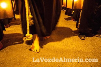 Procesión de la Hermandad Juvenil del Santo Cristo del Perdón Vía-Crucis Penitencial de Silencio. Martes Santo de la Semana Santa de Alme