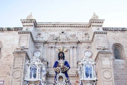 Procesión de la Real e Ilustre Hermandad Sacramental y Cofradía de Nazarenos de Nuestro Padre Jesús en su Prendimiento, Jesús Cautivo de
