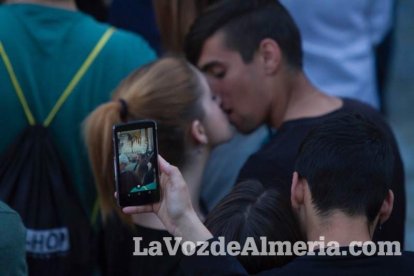 Procesión de la Real e Ilustre Confeccionista y Universitaria Hermandad de Nazarenos de Nuestro Padre Jesús de la Oración en el Huerto y