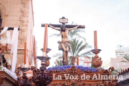 Procesión de la Real e Ilustre Congregación - Hermandad del Santísimo Cristo de la Buena Muerte y Nuestra Señora de las Angustias. Jueve