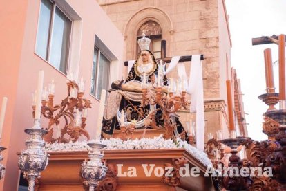 Procesión de la Real e Ilustre Congregación - Hermandad del Santísimo Cristo de la Buena Muerte y Nuestra Señora de las Angustias. Jueve