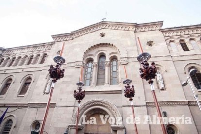 Procesión de la Real e Ilustre Congregación - Hermandad del Santísimo Cristo de la Buena Muerte y Nuestra Señora de las Angustias. Jueve