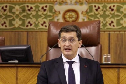 El Parlamento andaluz se constituye sin acuerdo de los cinco partidos.