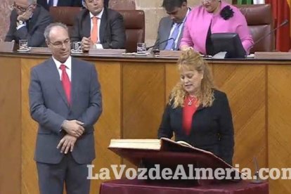 El Parlamento andaluz se constituye sin acuerdo de los cinco partidos.
