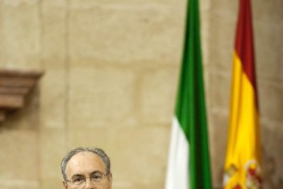 El Parlamento andaluz se constituye sin acuerdo de los cinco partidos.