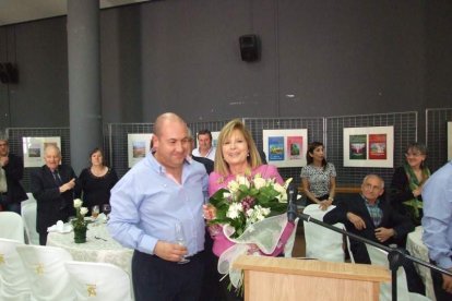 El Salón Social alhameño ha acogido el acto, con presencia de destacadas personalidades