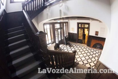 La Voz de Almería recorre las siete salas que forman del Museo de Arte Doña Pakyta horas antes de su apertura. Fotos: Juan Sánchez.