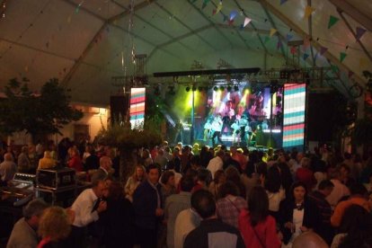 Los abruceneros celebran las fiestas de su Patrón, San José