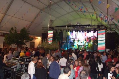 Los abruceneros celebran las fiestas de su Patrón, San José