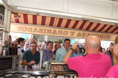 El secretario general del PSOE, Pedro Sánchez, respalda la candidatura de Juan Carlos Pérez Navas en Almería.