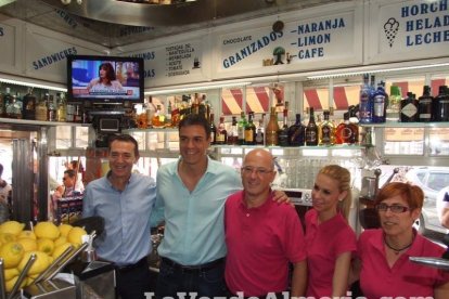 El secretario general del PSOE, Pedro Sánchez, respalda la candidatura de Juan Carlos Pérez Navas en Almería.