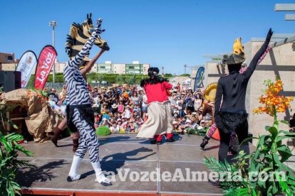 Gran fiesta con motivo del Día de la Familia en el Parque de las Familias de la capital.
