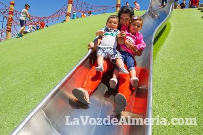 Gran fiesta con motivo del Día de la Familia en el Parque de las Familias de la capital.