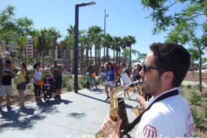 Gran fiesta con motivo del Día de la Familia en el Parque de las Familias de la capital.