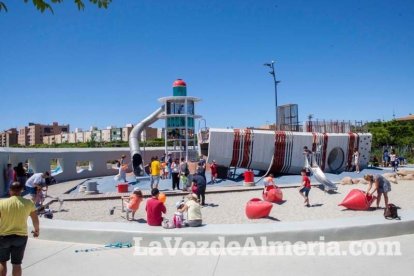Gran fiesta con motivo del Día de la Familia en el Parque de las Familias de la capital.