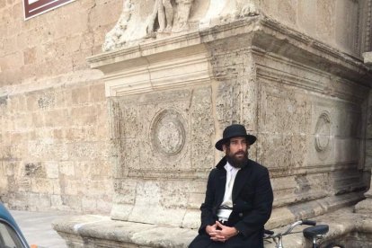 Rodaje de la producción alemana Der General en la Plaza de la Catedral, Plaza Emilio Cazard y la Escuela de Artes.