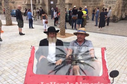 Rodaje de la producción alemana Der General en la Plaza de la Catedral, Plaza Emilio Cazard y la Escuela de Artes.