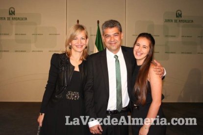 Carmelo Rodríguez toma posesión como nuevo rector de la Universidad de Almería.