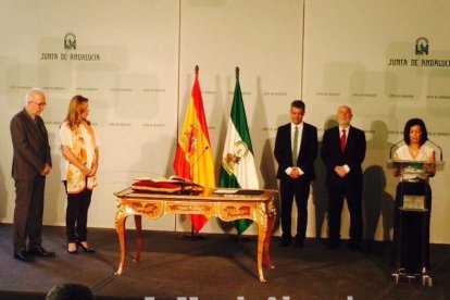 Carmelo Rodríguez toma posesión como nuevo rector de la Universidad de Almería.