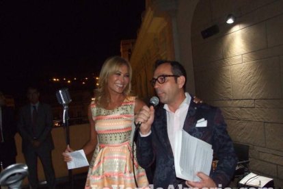 Inicio de la temporada estival en la Costa de Almería con una fiesta organizada por Viajes El Corte Inglés.