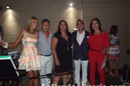 Inicio de la temporada estival en la Costa de Almería con una fiesta organizada por Viajes El Corte Inglés.