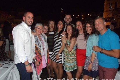 Inicio de la temporada estival en la Costa de Almería con una fiesta organizada por Viajes El Corte Inglés.