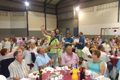 En honor de su Patrón, San Antonio de Padua. FOTOS: MC GUIRADO