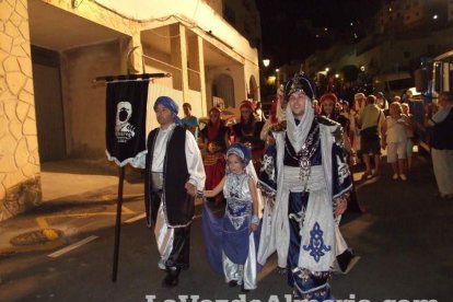 Inicio de las Fiestas de Moros y Cristianos de Mojácar, Almería. Fotos: J. A. Barrios.