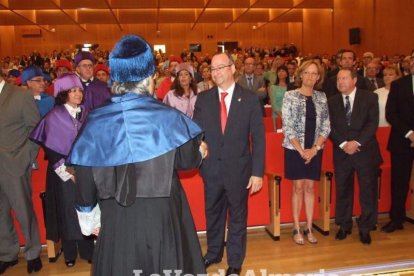 Investidura de Carmelo Rodríguez Torreblanca como rector de la Universidad de Almería. Fotos: J.A. Barrios.