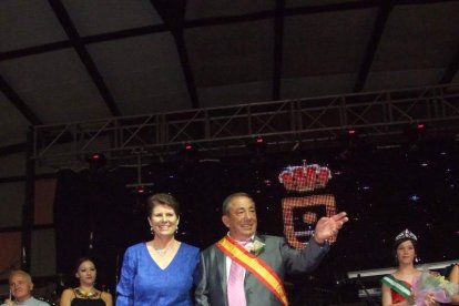 El Pabellón Ferial ha acogido la apertura de las fiestas con la lectura del Pregón pronunciado por el alcalde. Fotos: JA BARRIOS