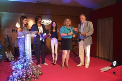 La III Gala ha estado organizada por la Fundación SOS y se ha celebrad0 en el Hotel Elba. fotos: JA. Barrios
