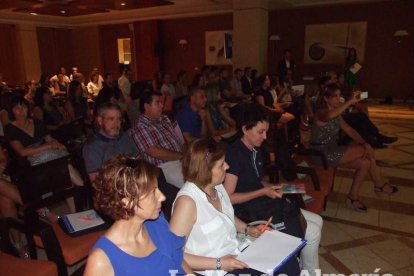 Inaugurado el Curso que organiza el Colegio de Dentistas y la UAL