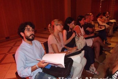 Inaugurado el Curso que organiza el Colegio de Dentistas y la UAL