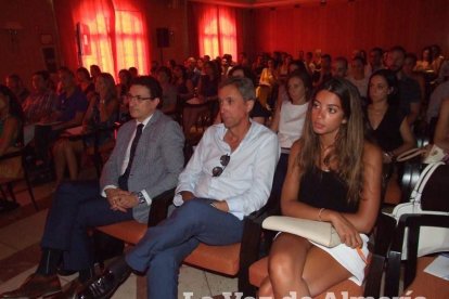 Inaugurado el Curso que organiza el Colegio de Dentistas y la UAL