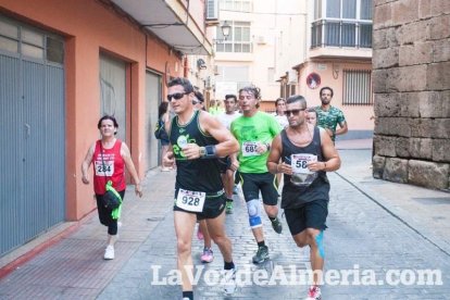 Mil solidarios corren para luchar contra el cáncer