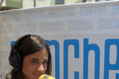 El sonido de las olas llega a la radio un día más a través de los micrófonos